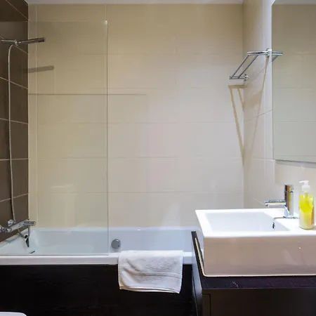 Apartment Aguia M T2 By Interhome Albufeira